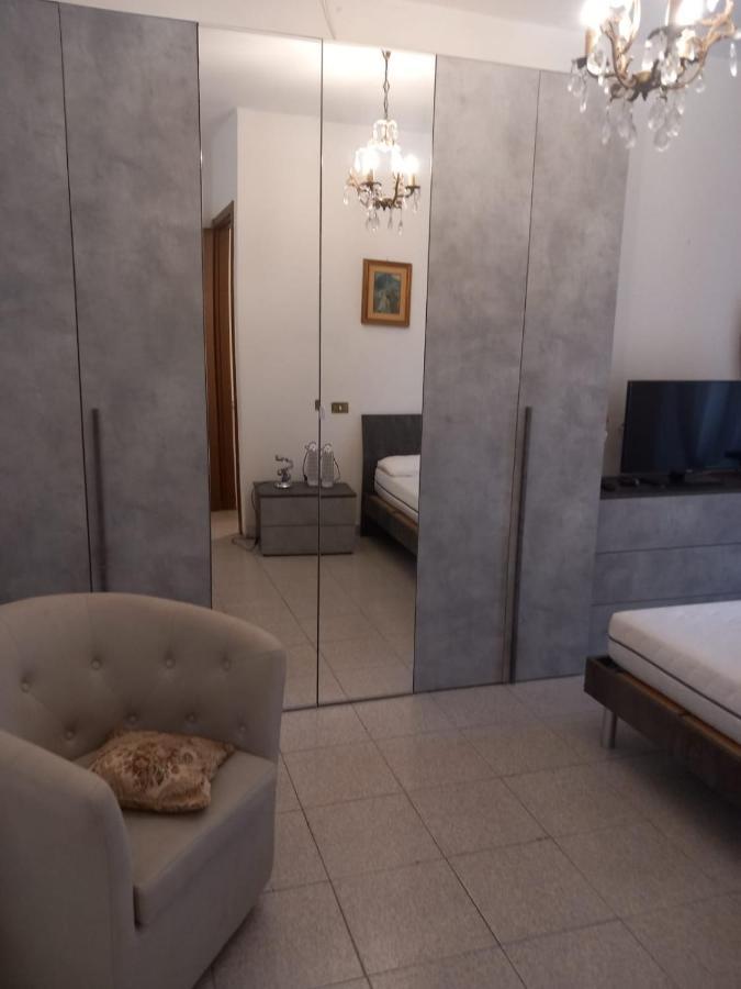 Terrazza Nel Borgo Apartment Santo Stefano di Magra Luaran gambar